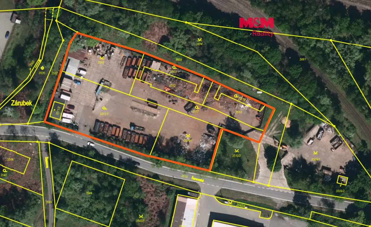 Prodej komerčního pozemku 7578 m²